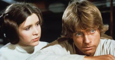 Kỉ niệm 1 năm ngày mất của Carrie Fisher - Hàng loạt người nổi tiếng tri ân bà trên Twitter