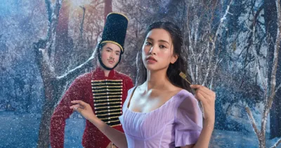 Hoa hậu Tiểu Vy hóa thân thành Clara trong bộ ảnh lấy cảm hứng từ Kẹp Hạt Dẻ và Bốn Vương Quốc