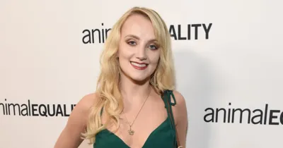 Nữ diễn viên Harry Potter – Evanna Lynch tán dương Jude Law trong Sinh Vật Huyền Bí