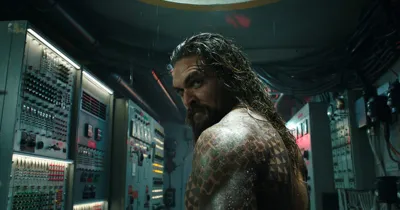 [REVIEW] Aquaman: Đế Vương Atlantis – DC vs. Marvel và trận chiến chỉ mới bắt đầu
