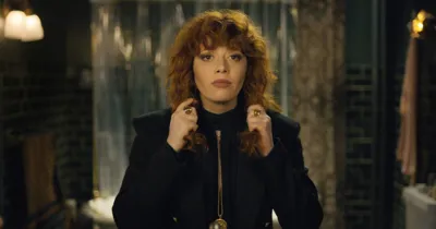 [REVIEW] Russian Doll (Netflix) – Giải trí, thú vị, và ý nghĩa