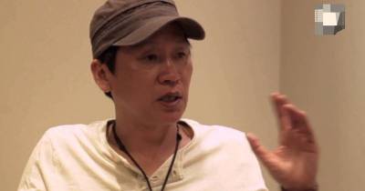 Nhà sản xuất Won Dong Yeon bày tỏ suy nghĩ về giải Oscar, Netflix và Thử Thách Thần Chết