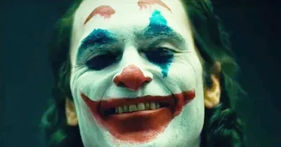 Joker (2019) phơi bày những vấn đề đang nhấn chìm DCEU
