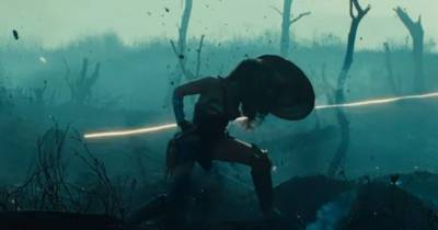 Wonder Woman trailer đầu tiên – Mạnh mẽ và quyến rũ