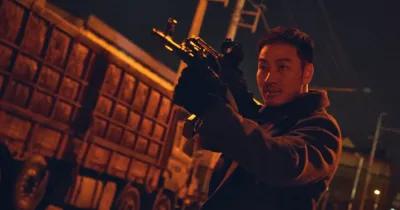 [REVIEW] Giờ Săn Đã Điểm (Netflix) – Màn xả súng nhạt nhẽo, thiếu đột phá