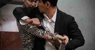 Hwang Jung Min và Lee Jung Jae tái xuất trong phim hành động Truy Cùng Giết Tận