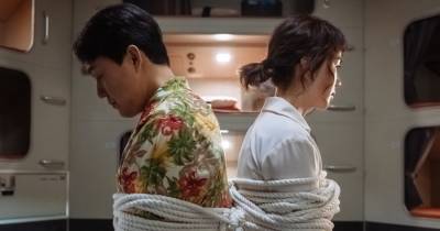 Ô Kê, Chị Đại - "Nữ hoàng" Uhm Jung-Hwa tái xuất màn ảnh