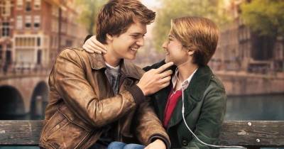 Dù bệnh tật, tình yêu vẫn đơm hoa