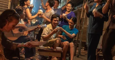 Ròm và 7 chi tiết thú vị