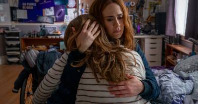 Trốn Chạy (Run) - Khi "Nữ hoàng kinh dị" Sarah Paulson kết hợp cùng đạo diễn của Searching