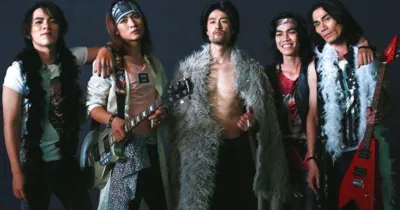 Fan Cuồng: Johnny và Thái Hòa cực khổ tập hát