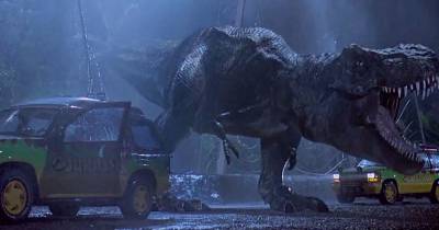 Tại sao CGI của Jurassic Park (1993) vẫn luôn chiếm trọn tình cảm của khán giả yêu thích điện ảnh trong suốt những thập kỷ qua?