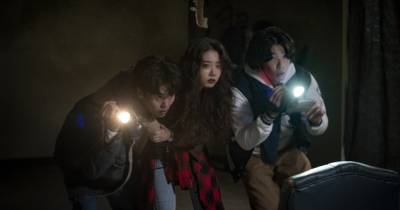 Cổng Địa Ngục (2022) - Hành trình đến cái chết của những kẻ tò mò