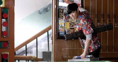 Thần Bịp: Tay Sát Gái (2022) - Khám phá giới cờ bạc Hàn Quốc dịp cận Tết Nhâm Dần