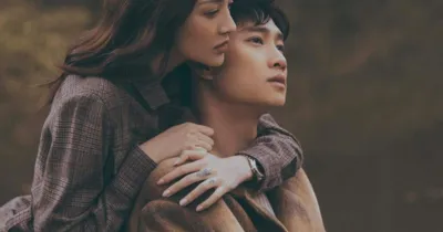 Bẫy Ngọt Ngào (2022) - Bảo Anh đẹp mong manh bên Quốc Trường thưở còn hạnh phúc