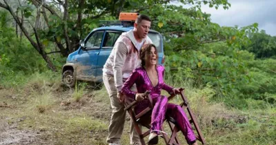 Thành Phố Mất Tích (2022) - Hé lộ hậu trường cảnh quay “khó nói” của Sandra Bullock và Channing Tatum