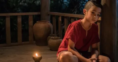 [REVIEW] Daeng – Hậu Duệ "Tình Người Duyên Ma" (Daeng Phra Khanong)