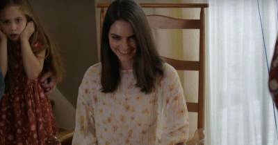 Smile (Cười) - Thót tim với những phân cảnh ghê rợn trong bộ phim kinh dị