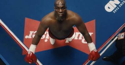 Phim về tay bấm đốc huyền thoại Big George Foreman chính thức ra rạp