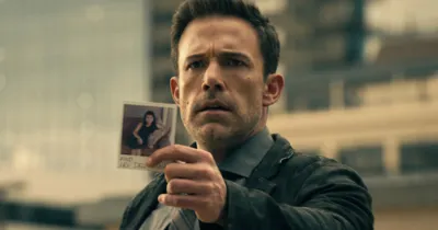 Những Kẻ Thao Túng - Ben Affleck "thao túng" khán giả bằng thuật thôi miên