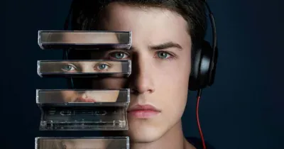 13 Reasons Why - Những khác biệt giữa phim và tiểu thuyết