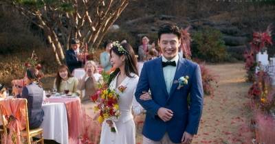 Yêu Lại Vợ Ngầu - Kang Ha Neul và Jung So Min tái hợp trong phim hài lãng mạn mới sau 8 năm