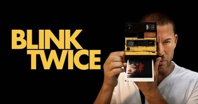 Tín Hiệu Cầu Cứu - Thách thức trong việc chuyển thể câu chuyện #MeToo thành phim kinh dị