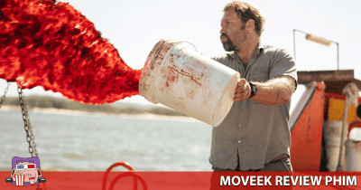 Review Giờ Thả Máu – Phim kinh dị về cá mập đơn giản nhưng hấp dẫn