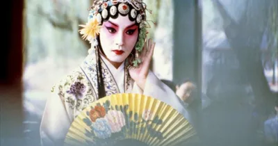 Bá Vương Biệt Cơ - Trương Quốc Vinh và đôi mắt trong những giấc mơ phù hoa về quá khứ