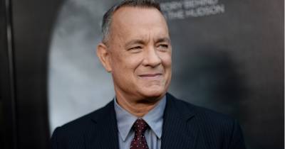 Greyhound của Tom Hanks tiếp tục dời lịch công chiếu