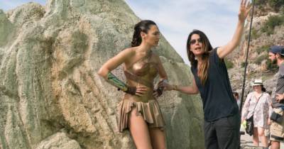 Warner Bros. lên kế hoạch cho chiến dịch tranh giải Oscar với bom tấn Wonder Woman