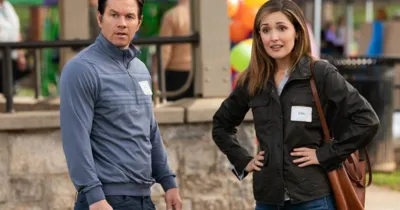 [TRAILER] Con Nuôi Bất Đắc Dĩ – Nhận nuôi một đứa con chưa đủ cực, Mark Wahlberg tự làm khó với ba đứa trẻ