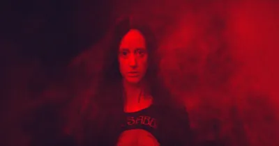 [REVIEW] Mandy - Đâu là ranh giới giữa tâm thần và tâm linh?