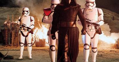 Top 5 bộ phim điện ảnh ăn khách nhất mọi thời đại - Star War: The Force Awakens