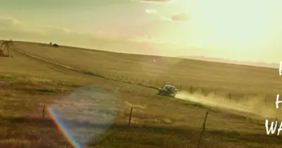 Hell or High Water (2016) - Mỏ dầu trên những cánh đồng bỏ hoang