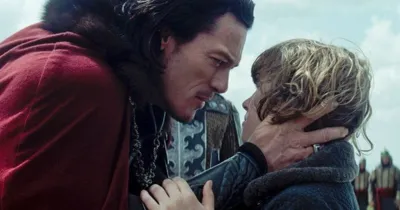 [Tin mới trong ngày] Hunger Games 3 tung poster chiến binh nổi dậy, Dracula Untold có trailer mới