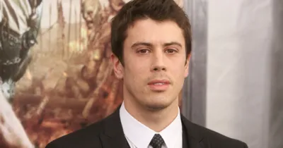Kong: Skull Island -Toby Kebbell gia nhậo đoàn thám hiểm