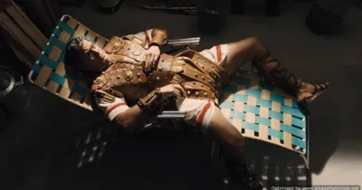 Josh Brolin và George Cloony hài hước trong Hail, Caesar!