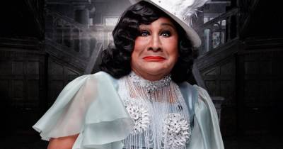 Ôi Ma Ơi: tức mà không cười được