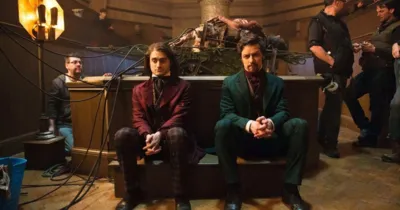 Victor Frankenstein, Radcliffe và McAvoy đã tạo ra quái vật như thế nào?