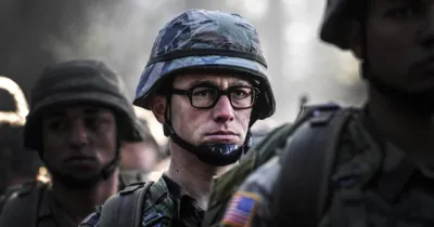 Cuộc đời của Snowden chậm ngày ra mắt