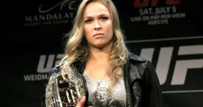 Ronda Rousey đóng phim My Fight / Your Fight về chính cuộc đời mình