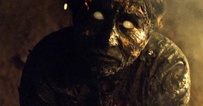 Trailer phim kinh dị We Are Still Here của Ted Geoghegan