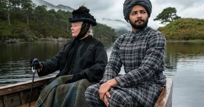 [REVIEW] Victoria & Abdul – Vô cùng xúc động và tràn đầy tình yêu thương