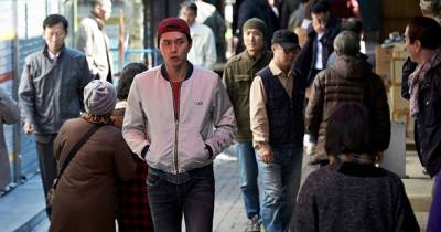 Doanh thu Hàn Quốc – The Swindlers tiếp tục dẫn đầu trong tuần 3