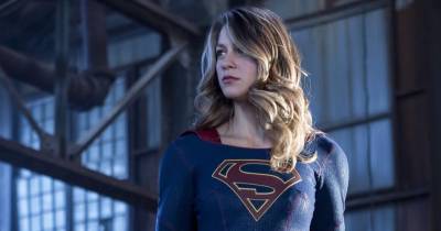 Kevin Smith sẽ tiếp tục đạo diễn thêm một tập phim Supergirl