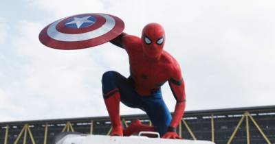 Captain America: Civil War đã đạt được $940 triệu trên toàn thế giới