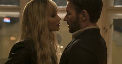 Red Sparrow có trở thành bệ phóng trở lại đỉnh cao cho Jennifer Lawrence sau Mother!?