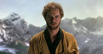 Finn Jones lên tiếng sau những lời chê bai dành cho Iron Fist