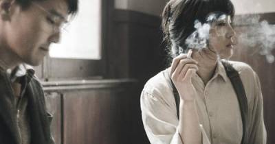 Hé lộ hình ảnh đầu tiên từ phim lịch sử Saturday Fiction do Củng Lợi đóng chính